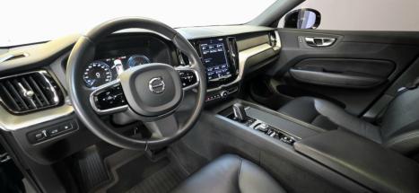 VOLVO XC60 2.0 16V 4P T8 HYBRID MOMENTUM AWD GEARTRONIC AUTOM�TICO, Foto 17