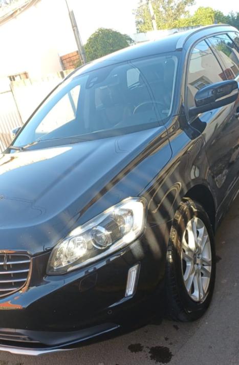 VOLVO XC60 2.0 4P T5 R DESIGN TURBO AUTOMÁTICO, Foto 5