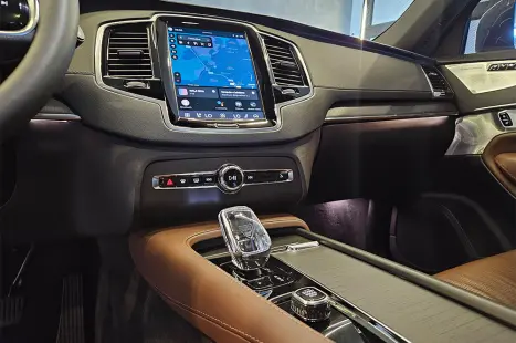 VOLVO XC90 2.0 16V 4P FLEX T8 RECHARGE ULTIMATE DARK AWD TURBO GEARTRONIC AUTOM�TICO, Foto 15