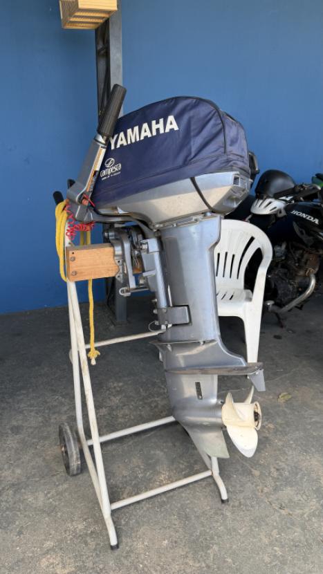YAMAHA 15 HP 2 TEMPOS, Foto 2
