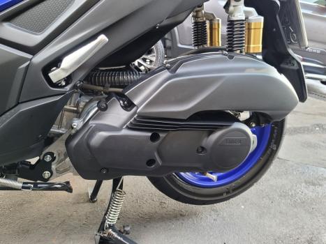 YAMAHA Aerox 160 ABS, Foto 6