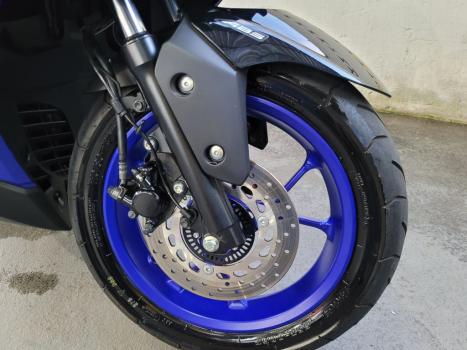 YAMAHA Aerox 160 ABS, Foto 15