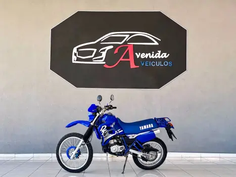YAMAHA DT 200 R, Foto 1