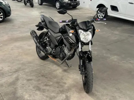 YAMAHA Fazer YS 150 ED, Foto 2