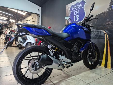 YAMAHA FZ 15 Fazer ABS, Foto 5