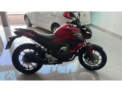 YAMAHA FZ 15 Fazer ABS, Foto 6