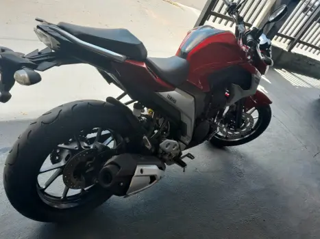 YAMAHA FZ 25 250 Fazer Flex , Foto 3