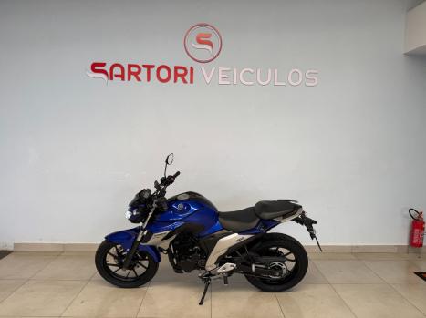 YAMAHA FZ 25 250 Fazer Flex , Foto 3