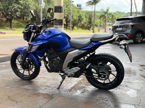 YAMAHA FZ 25 250 Fazer Flex , Foto 4