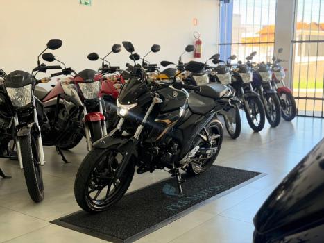 YAMAHA FZ 25 250 Fazer Flex , Foto 3