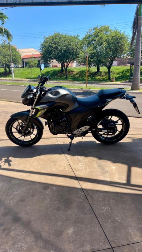 YAMAHA FZ 25 250 Fazer Flex , Foto 5