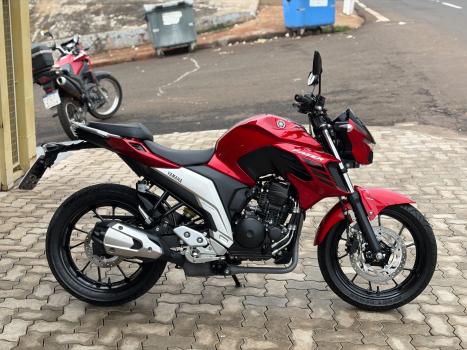 YAMAHA FZ 25 250 Fazer Flex , Foto 2