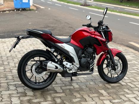 YAMAHA FZ 25 250 Fazer Flex , Foto 3
