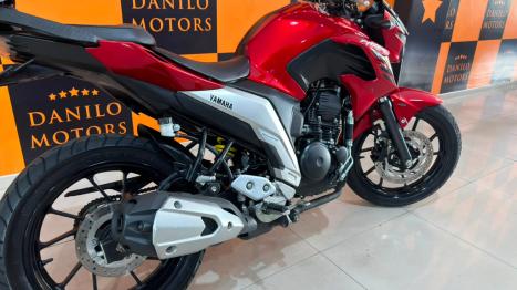 YAMAHA FZ 25 250 Fazer Flex , Foto 5