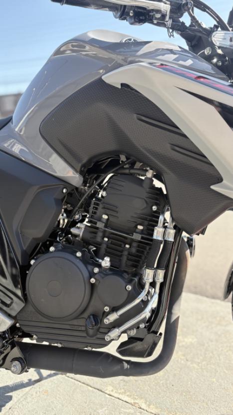 YAMAHA FZ 25 250 Fazer Flex , Foto 7