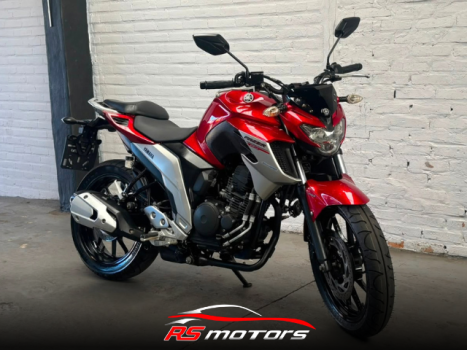 YAMAHA FZ 25 250 Fazer Flex , Foto 1