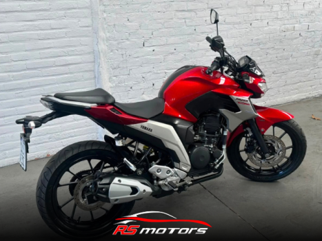 YAMAHA FZ 25 250 Fazer Flex , Foto 3