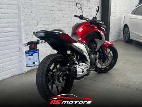 YAMAHA FZ 25 250 Fazer Flex , Foto 4