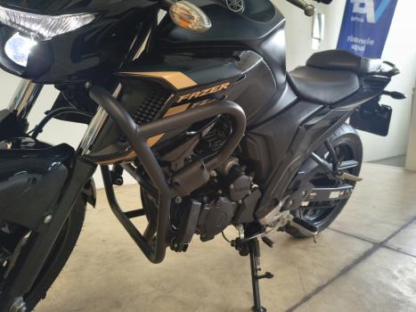 YAMAHA FZ 25 250 Fazer Flex , Foto 4