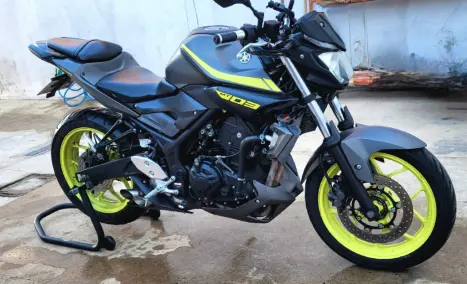 YAMAHA MT-03 300 ABS, Foto 1 YAMAHA MT-03 300 ABS, Foto 1