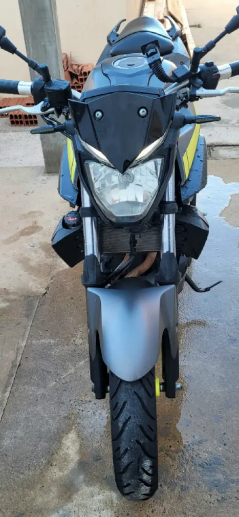 YAMAHA MT-03 300 ABS, Foto 6 YAMAHA MT-03 300 ABS, Foto 6