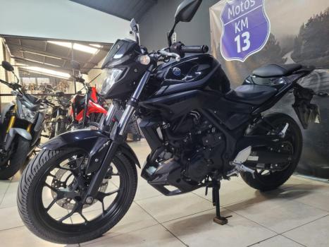 YAMAHA MT-03 300 ABS, Foto 5