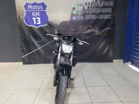 YAMAHA MT-03 300 ABS, Foto 8