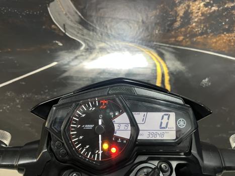YAMAHA MT-03 300 ABS, Foto 9