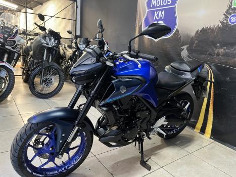 YAMAHA MT-03 300 ABS, Foto 4
