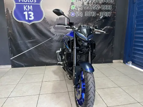 YAMAHA MT-03 300 ABS, Foto 8