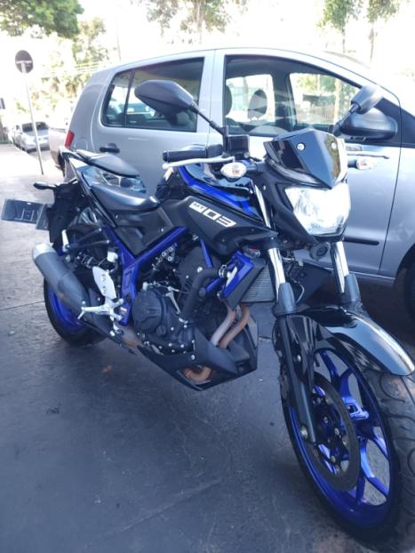 YAMAHA MT-03 300 ABS, Foto 6