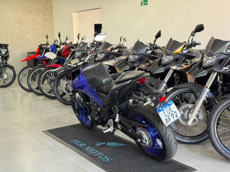 YAMAHA MT-03 300 ABS, Foto 5