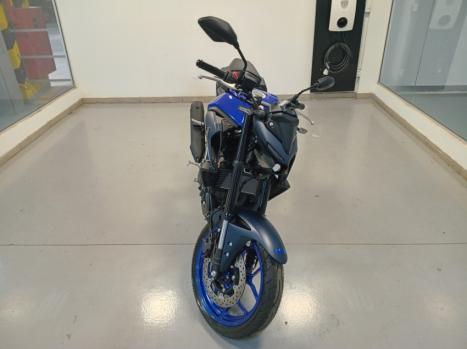 YAMAHA MT-03 300 ABS, Foto 5