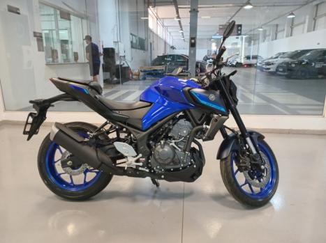 YAMAHA MT-03 300 ABS, Foto 8