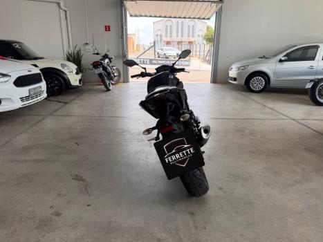 YAMAHA MT-03 300 ABS, Foto 5