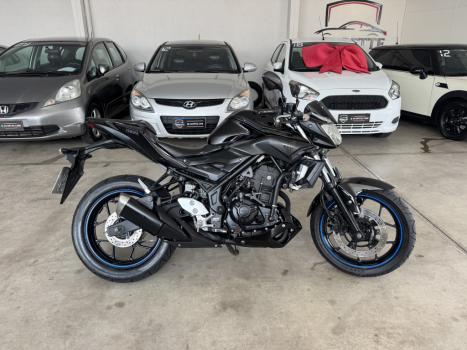 YAMAHA MT-03 300 ABS, Foto 4