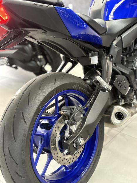 YAMAHA MT-07 700 ABS, Foto 7