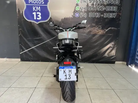 YAMAHA MT-09 850 ABS, Foto 8