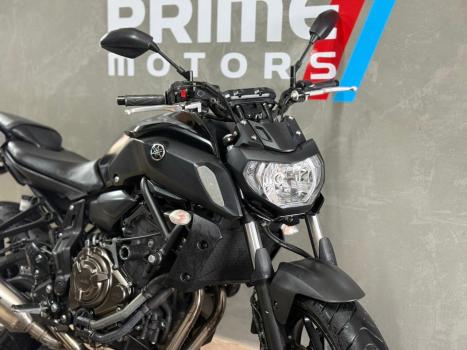 YAMAHA MT-09 850 ABS, Foto 7