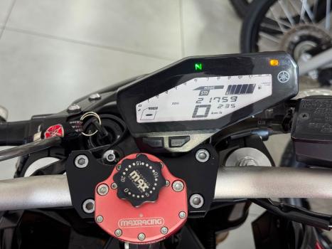 YAMAHA MT-09 850 ABS, Foto 8