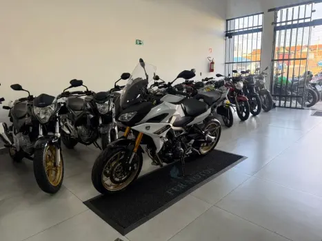 YAMAHA MT-09 Tracer 850 , Foto 2