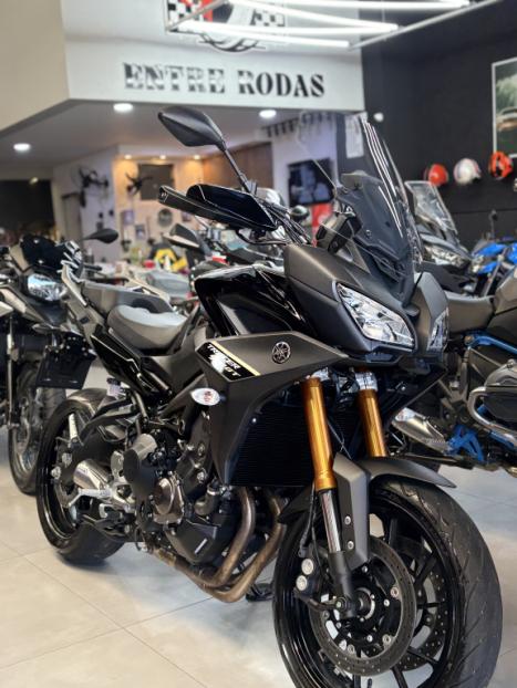 YAMAHA MT-09 Tracer GT 900 , Foto 1