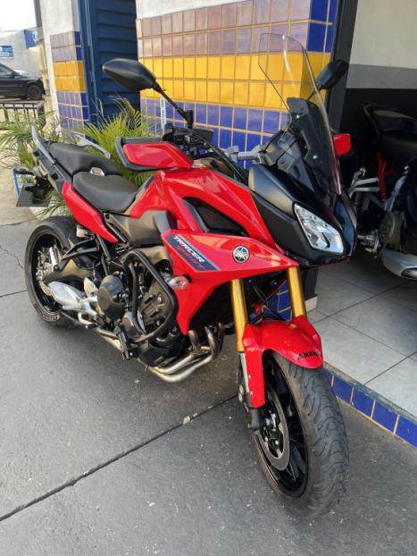 YAMAHA MT-09 Tracer GT 900 , Foto 2