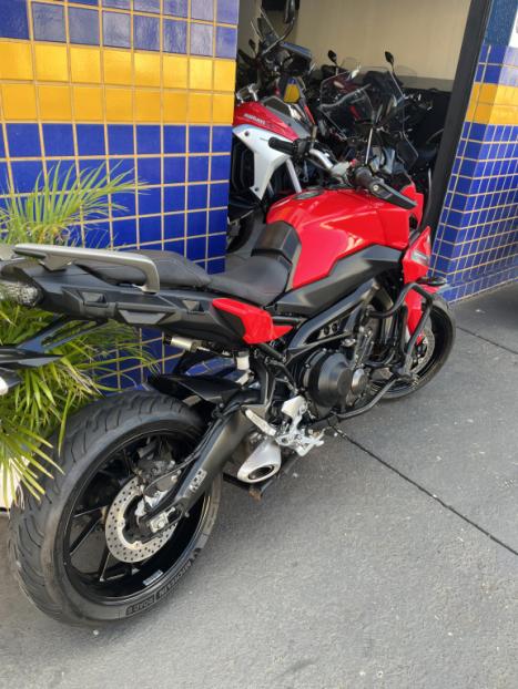YAMAHA MT-09 Tracer GT 900 , Foto 6