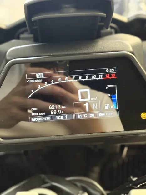 YAMAHA MT-09 Tracer GT 900 , Foto 2