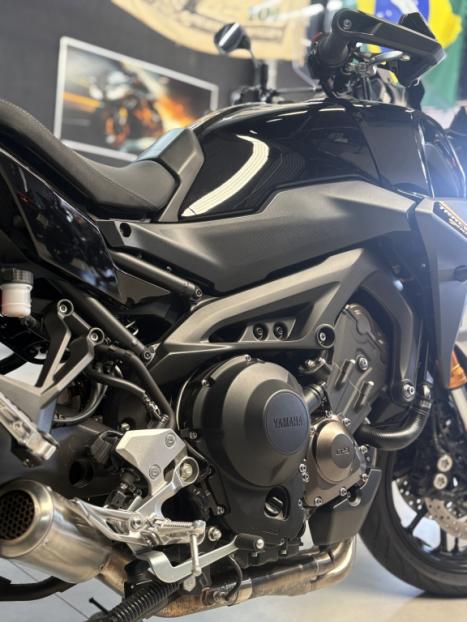 YAMAHA MT-09 Tracer GT 900 , Foto 7