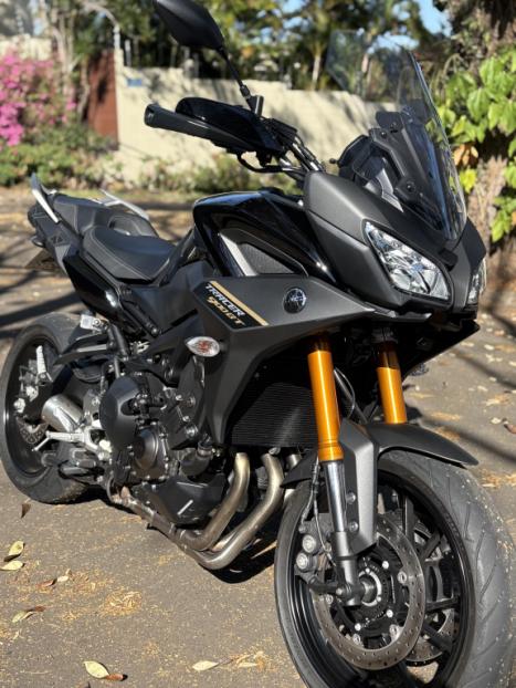 YAMAHA MT-09 Tracer GT 900 , Foto 11