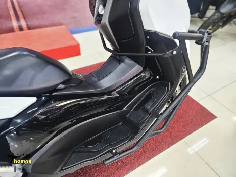 YAMAHA NMax 160 ABS, Foto 4