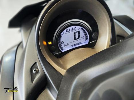 YAMAHA NMax 160 ABS, Foto 4