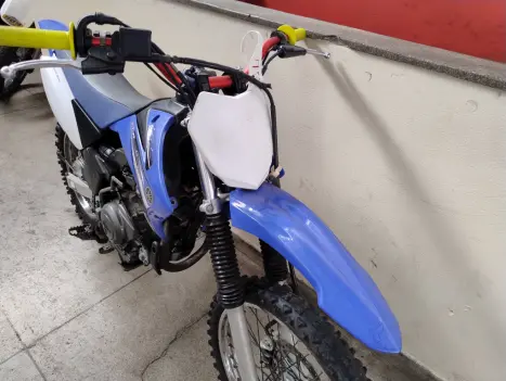 YAMAHA TTR 125 E, Foto 4